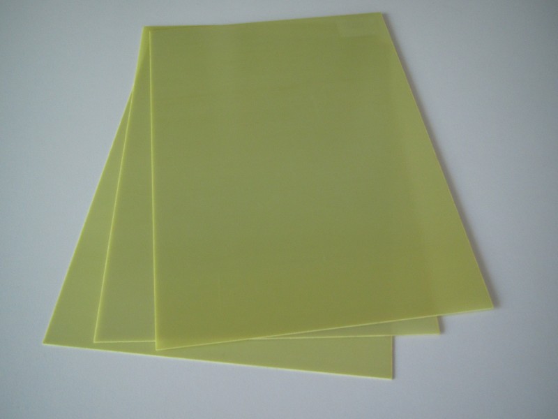 ISOVAL FR4-HF (bez halogenih elemenata)